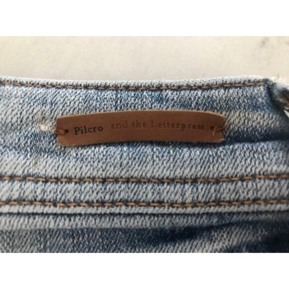 ANTHROPOLOGIE Pilcro and the Letterpress Hyphen Size 25 Mid Length Jean Shorts - Picture 5 of 10